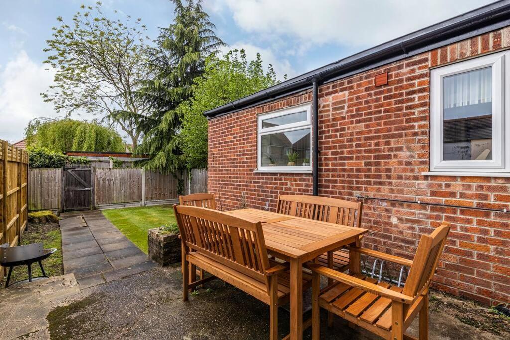 Dovecote House Beeston Private Parking 15Mins From Nottingham City Centre Close To Qmc Hospital Exteriér fotografie