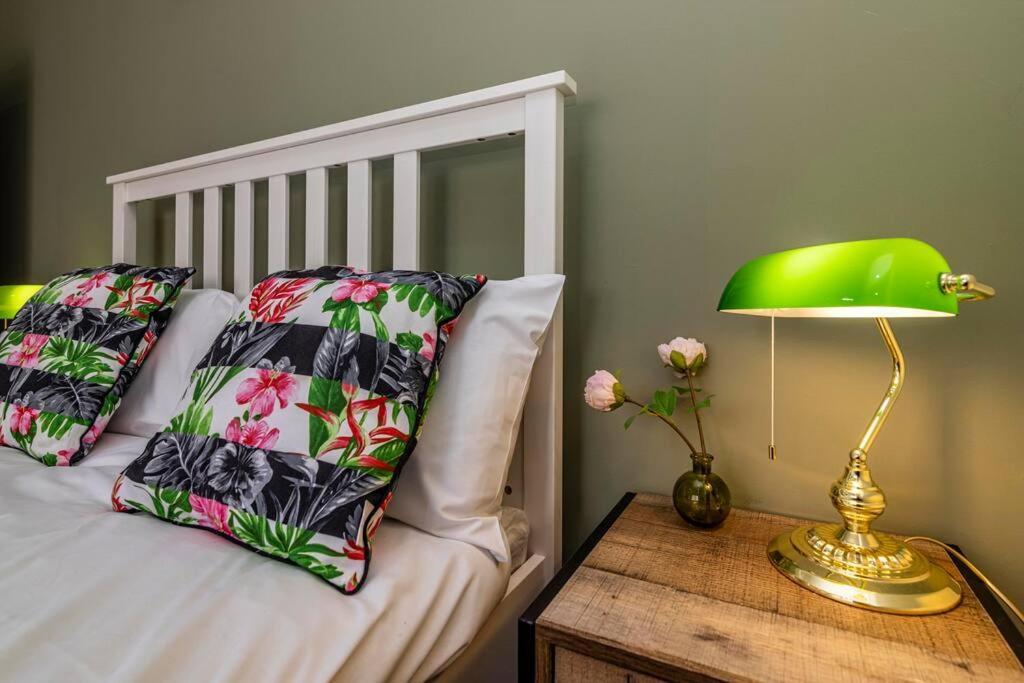 Dovecote House Beeston Private Parking 15Mins From Nottingham City Centre Close To Qmc Hospital Exteriér fotografie